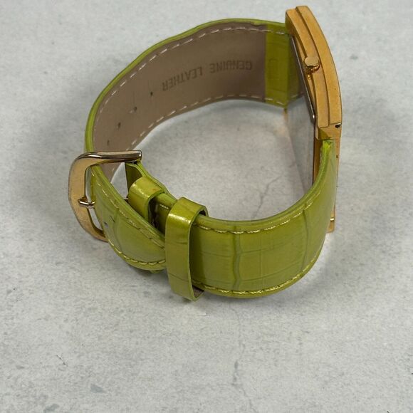 Joan Rivers Watch Womens 39mm Pave Bezel Green Embossed Band Quartz New Battery - Picture 7 of 11